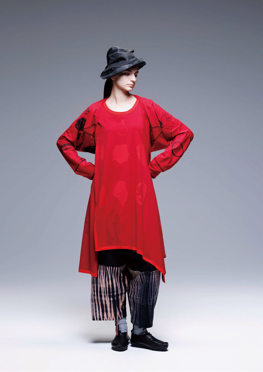 Moyuru Throw Over 251042